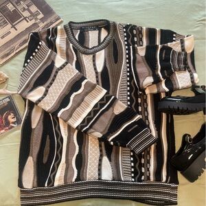 Stylish Black and Gray Patterned Sweater